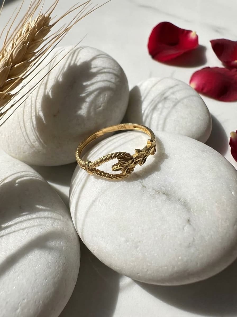 انگشتر طلا مینیمال ساده